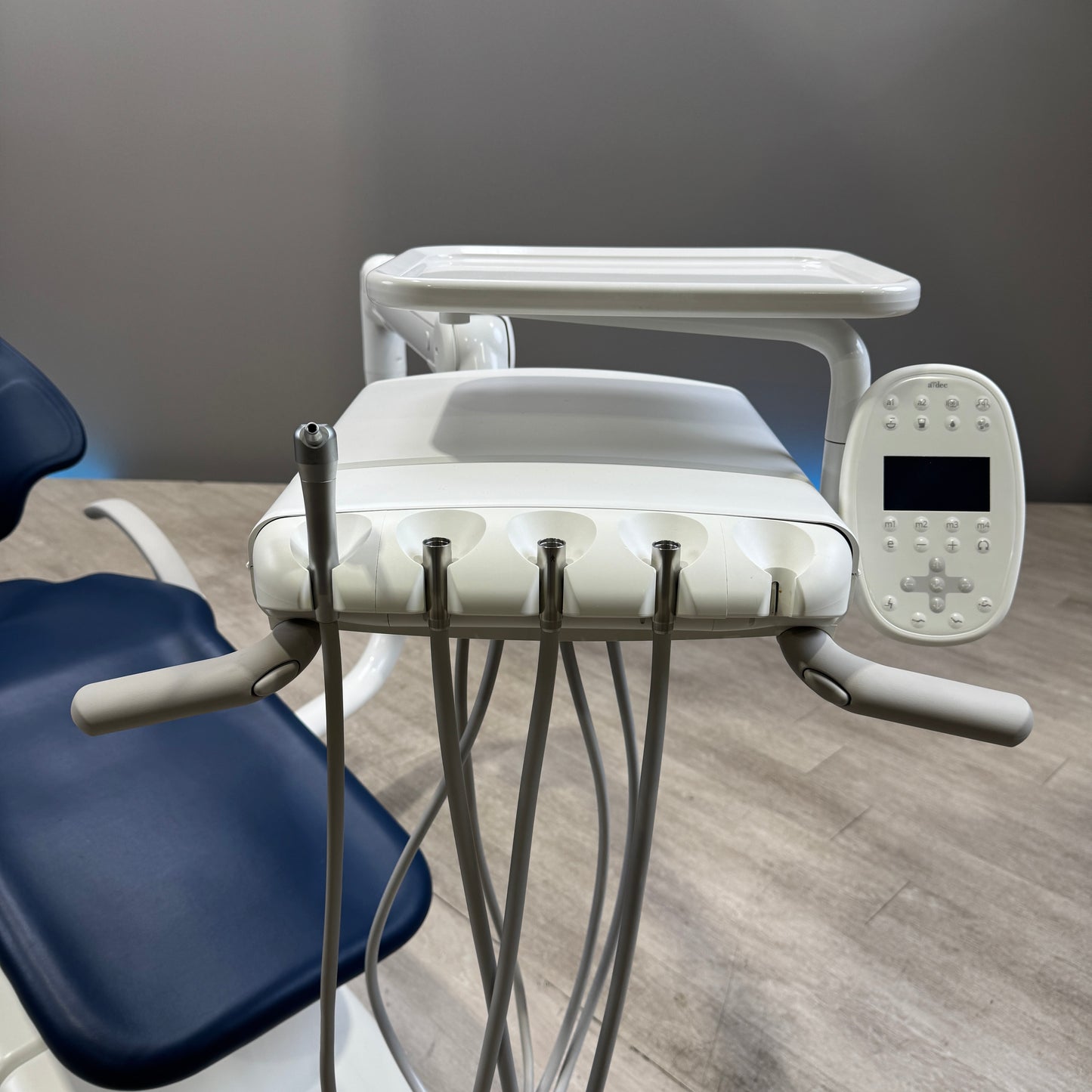 A‑dec 511R/532R Dental Chair Package