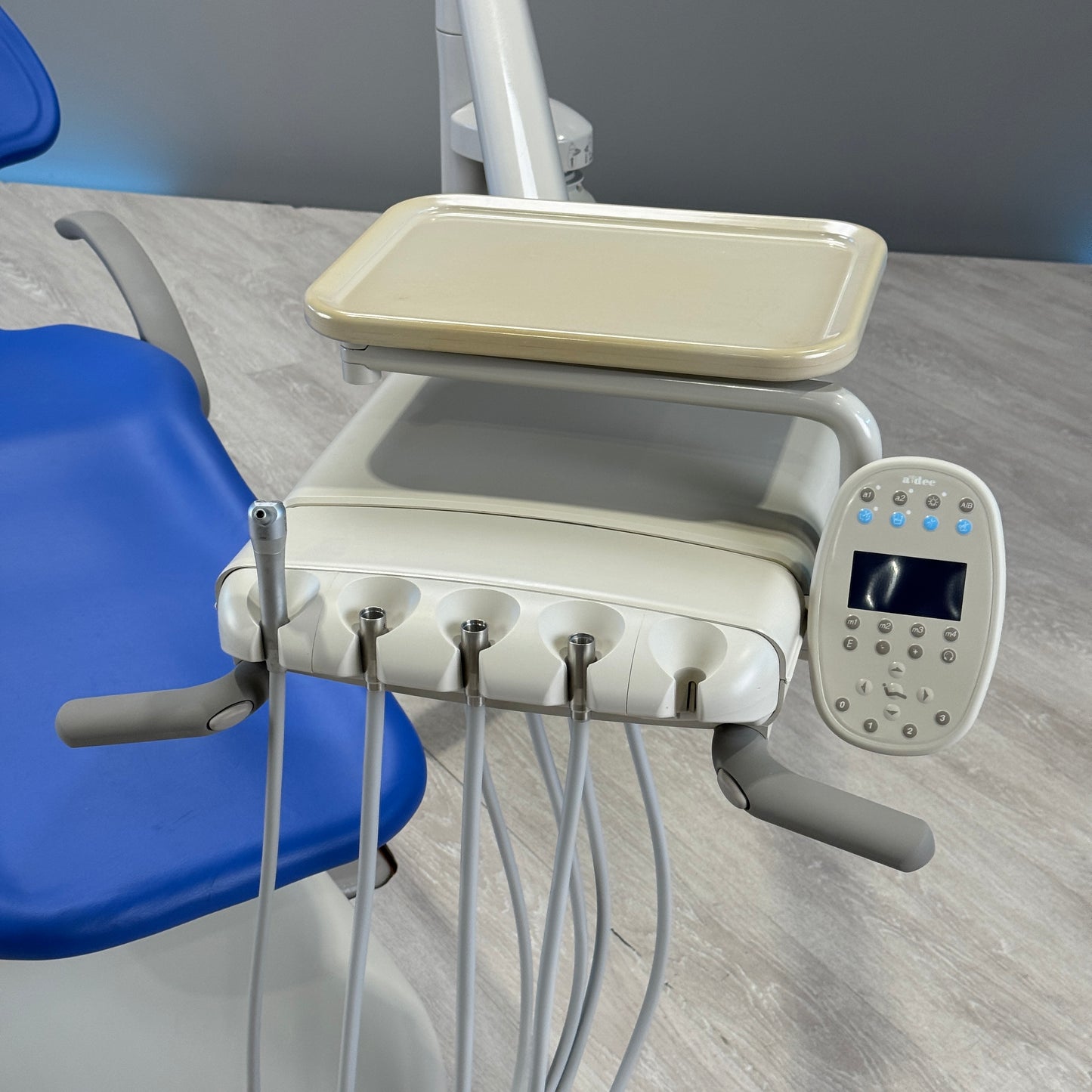 A-dec 511R/532R Dental Chair Package