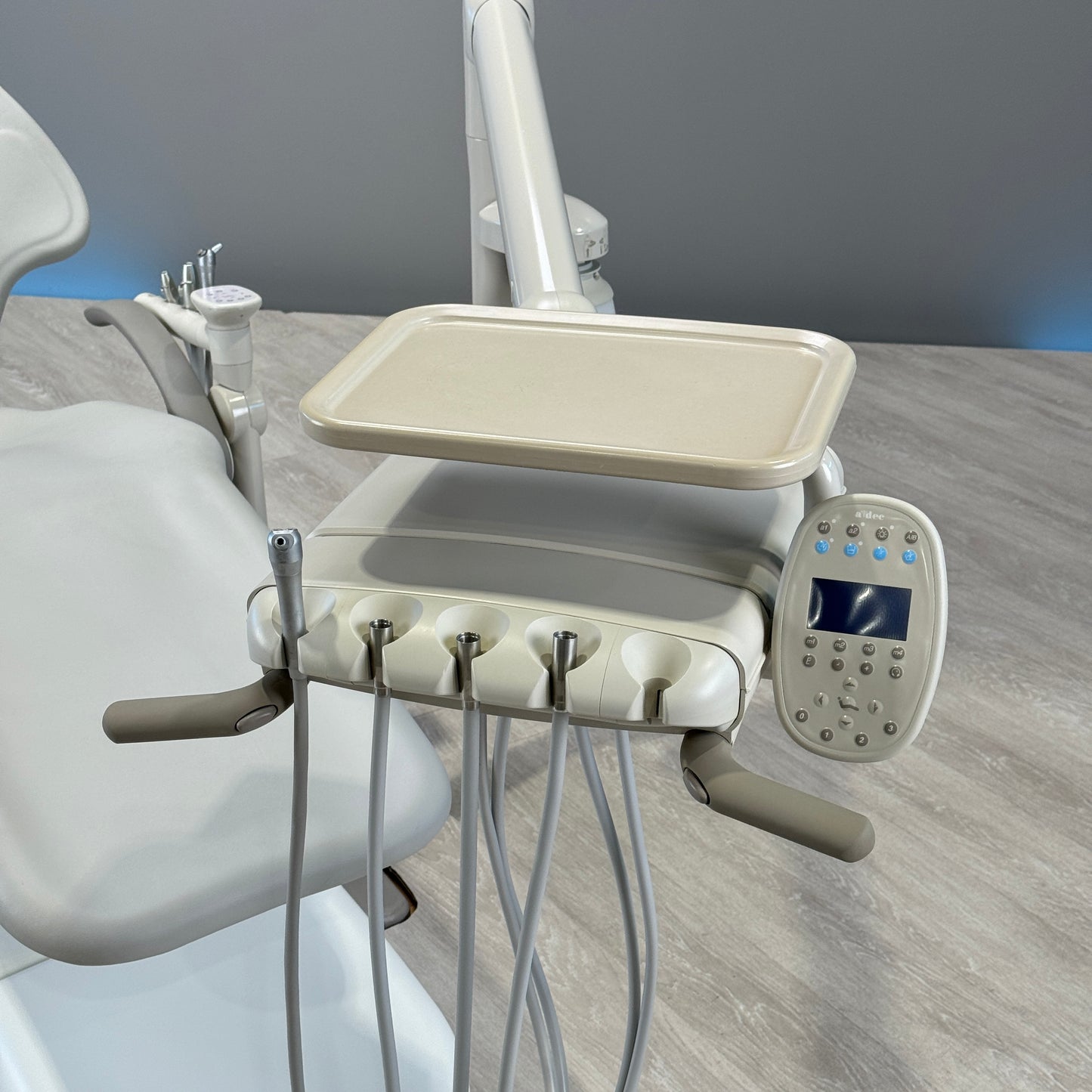 A-dec 511R/532R Dental Chair Package