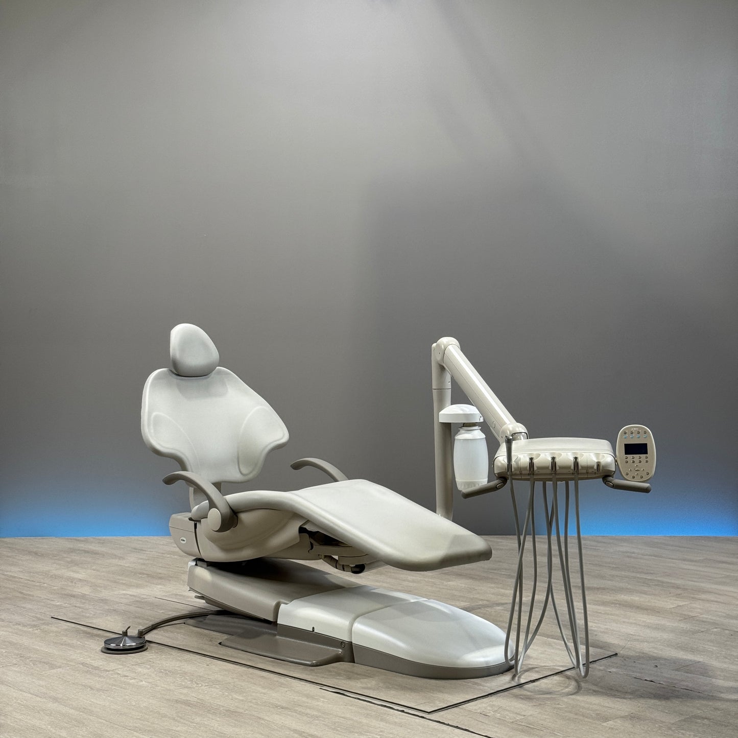 A‑dec 511R/532R Dental Chair Package