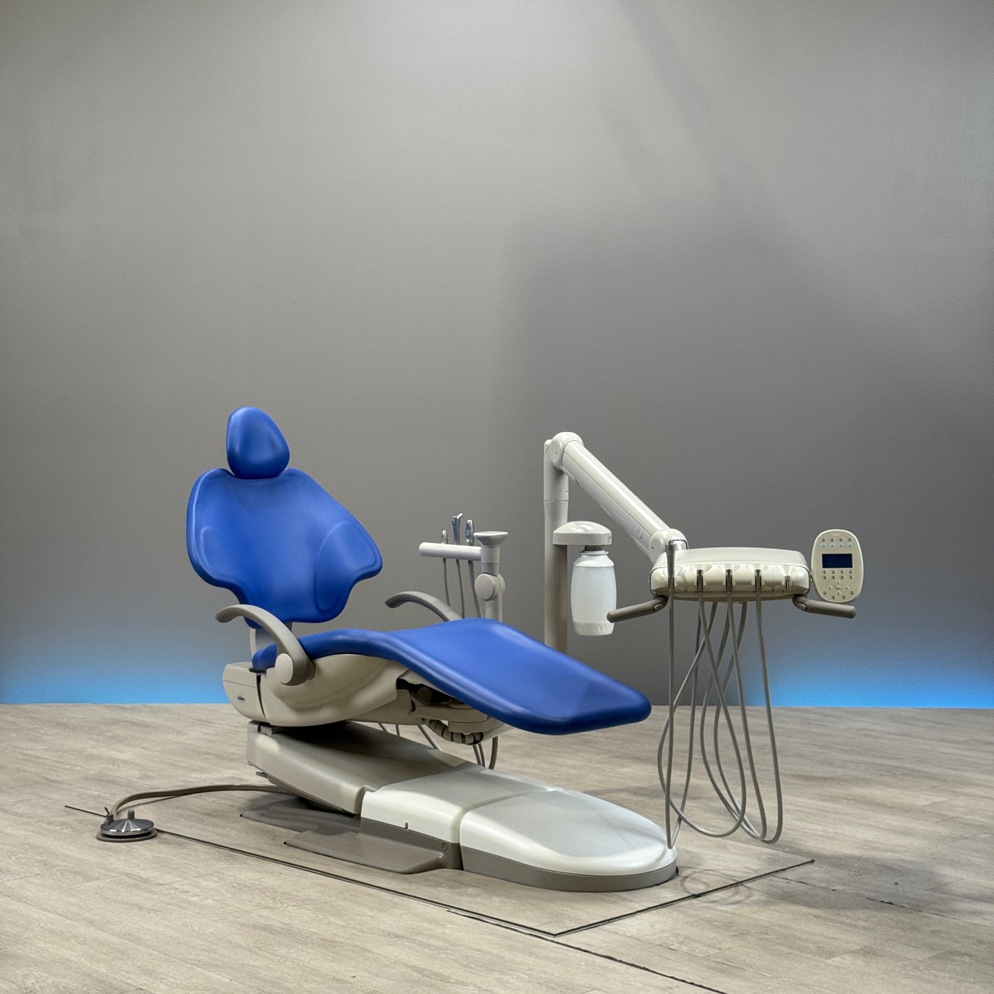 A‑dec 511R/532R Dental Chair Package