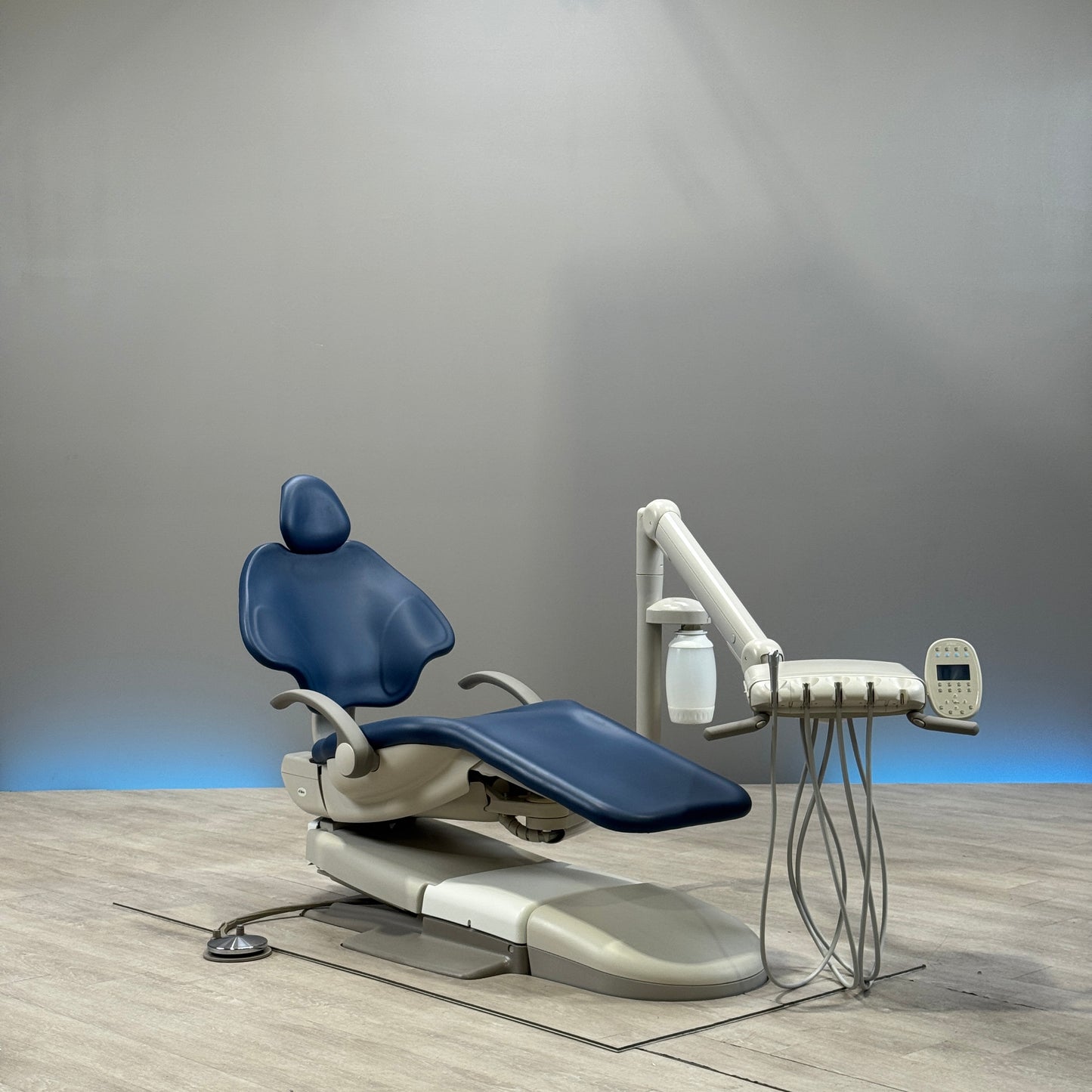A‑dec 511R/532R Dental Chair Package