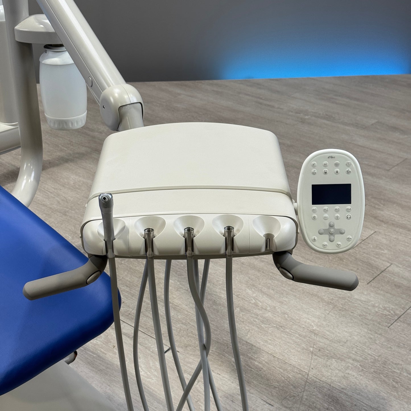 A‑dec 511R/532R Dental Chair Package