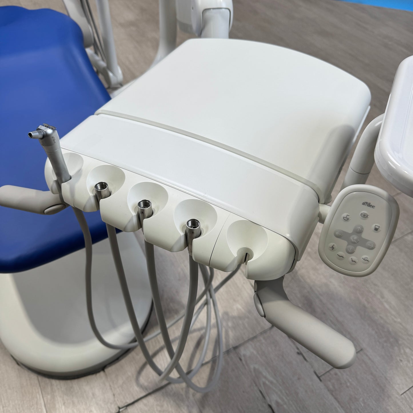 A‑dec 511R/532R Dental Chair Package