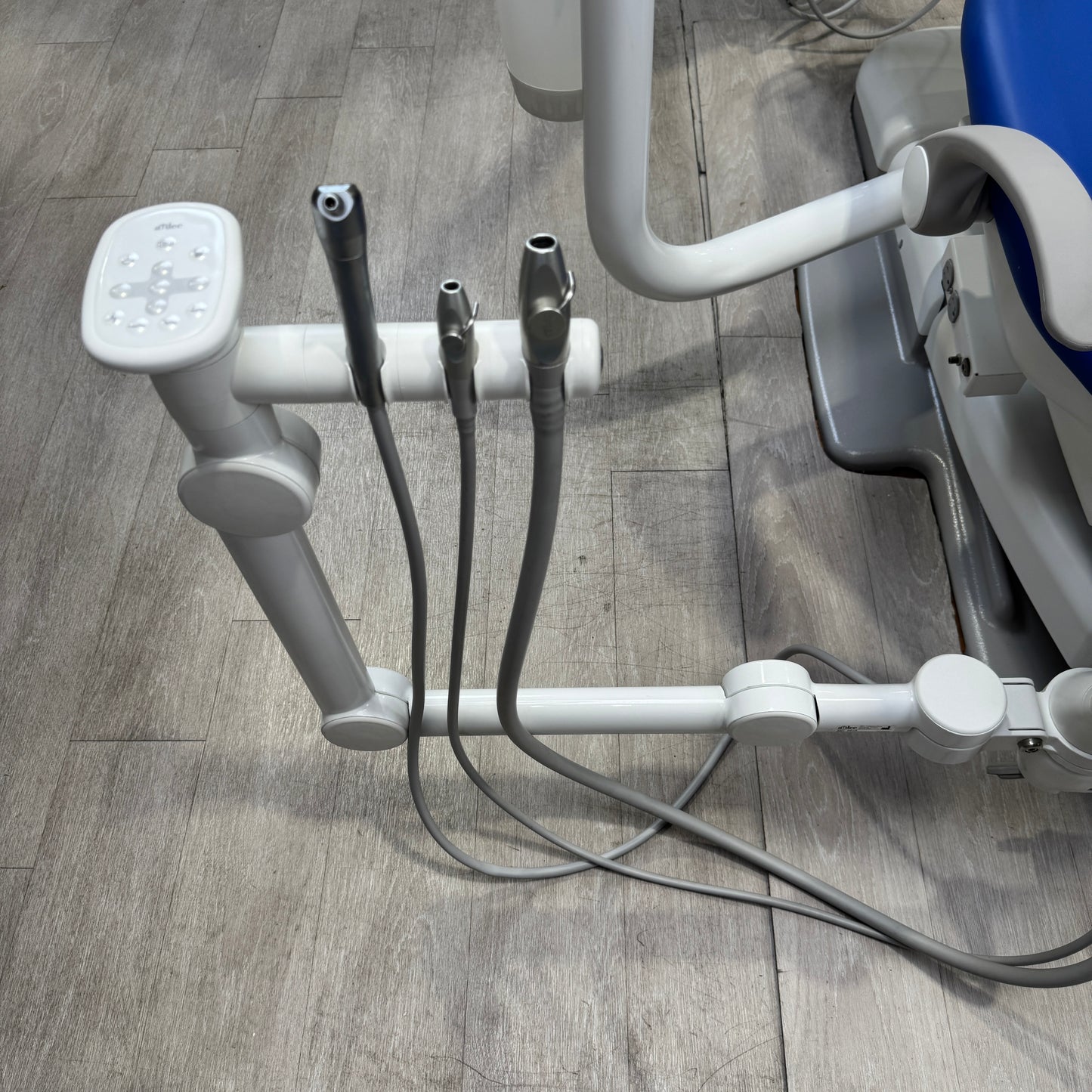 A‑dec 511R/532R Dental Chair Package