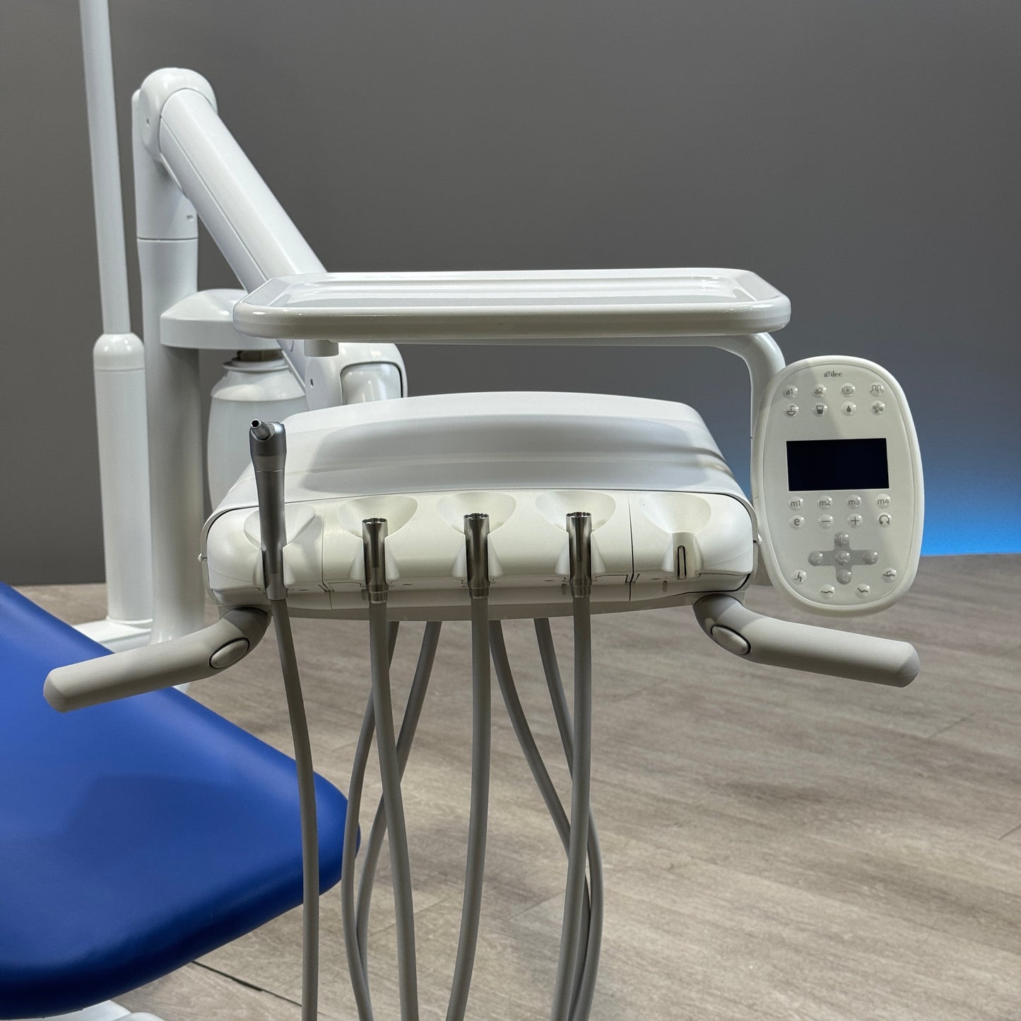 A‑dec 511R/532R Dental Chair Package