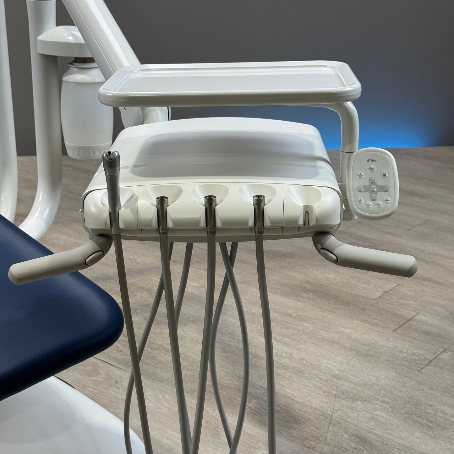 A‑dec 511R/532R Dental Chair Package
