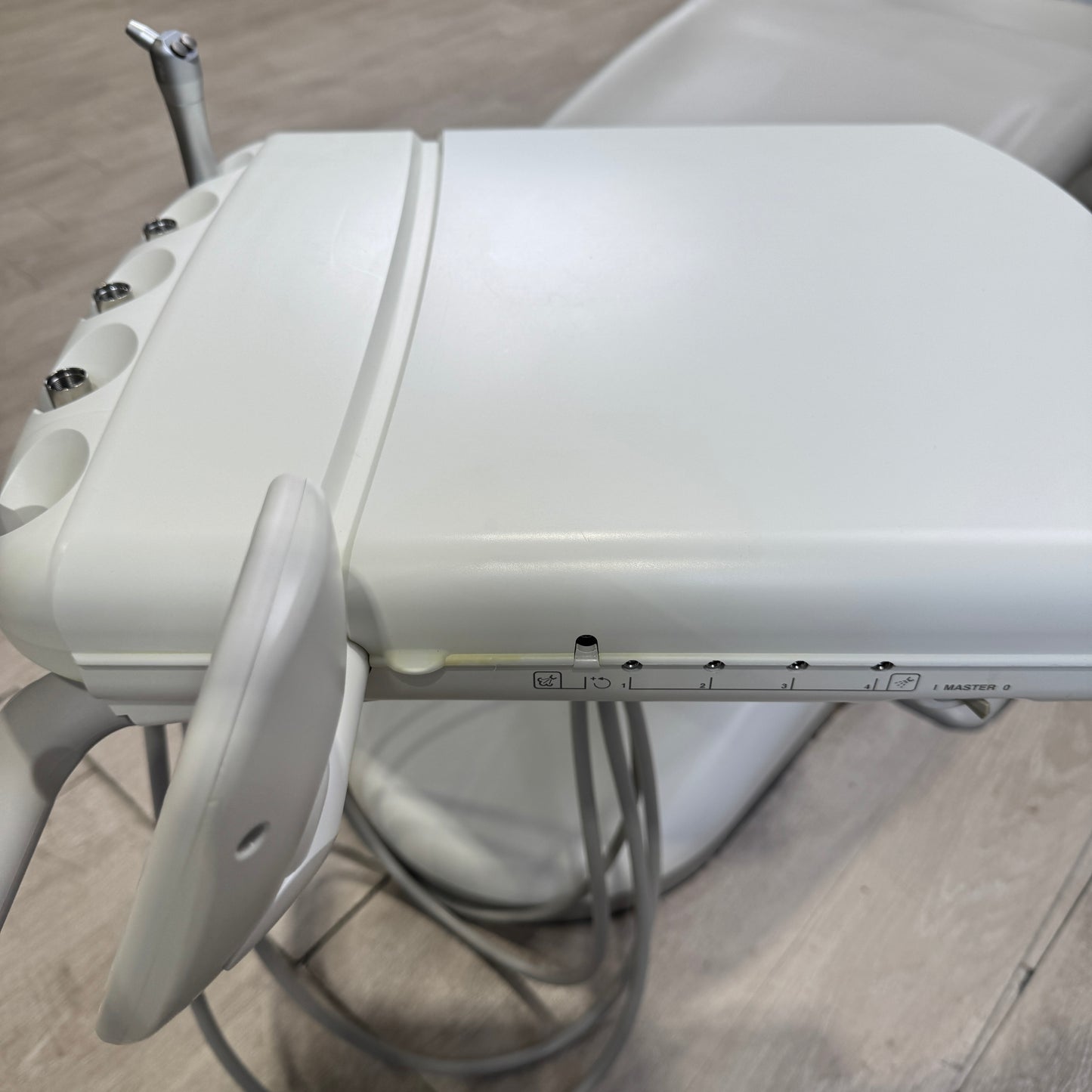 A‑dec 511R/532R Dental Chair Package