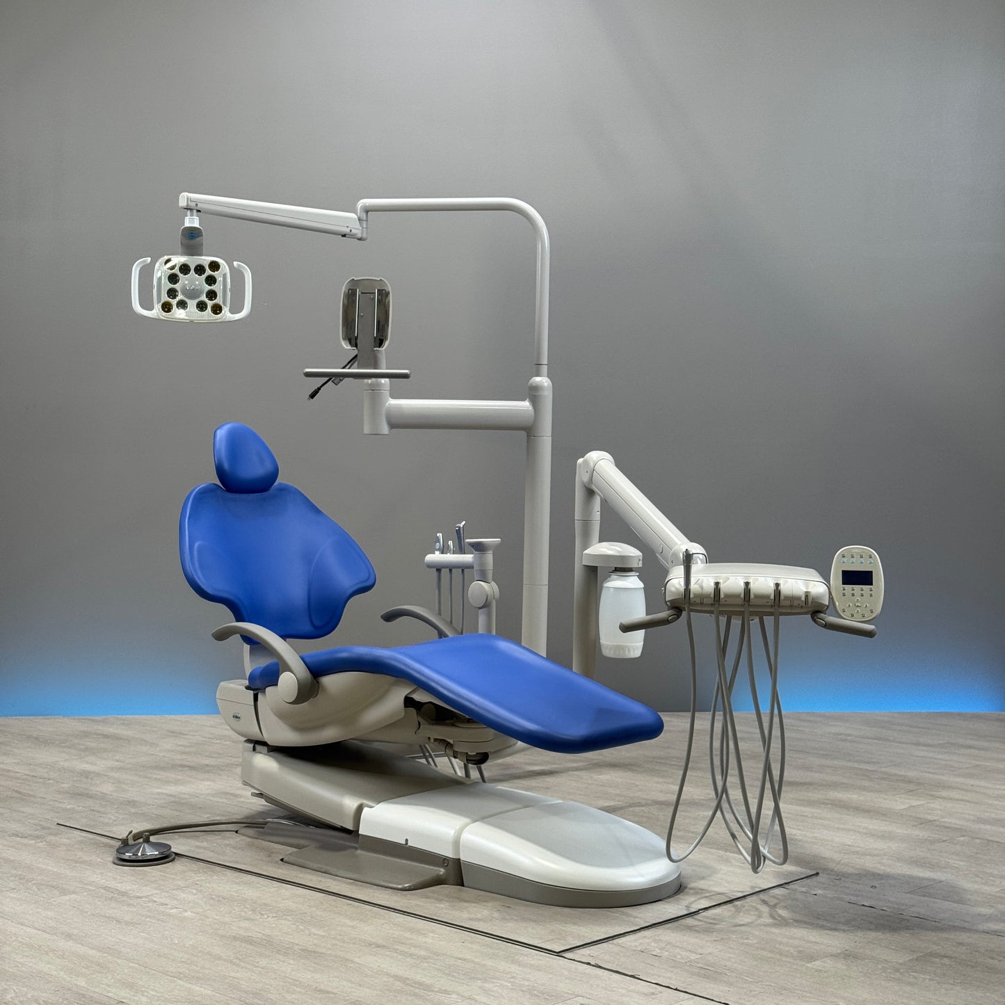 A‑dec 511R/532R Dental Chair Package