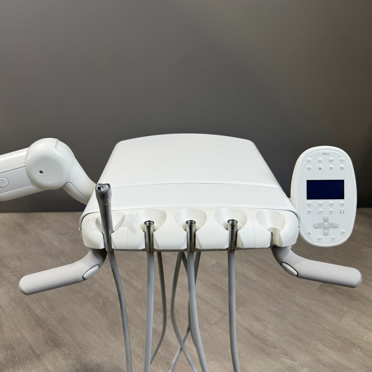 A‑dec 511R/532R Dental Chair Package