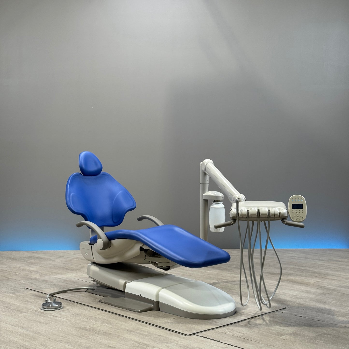A‑dec 511R/532R Dental Chair Package
