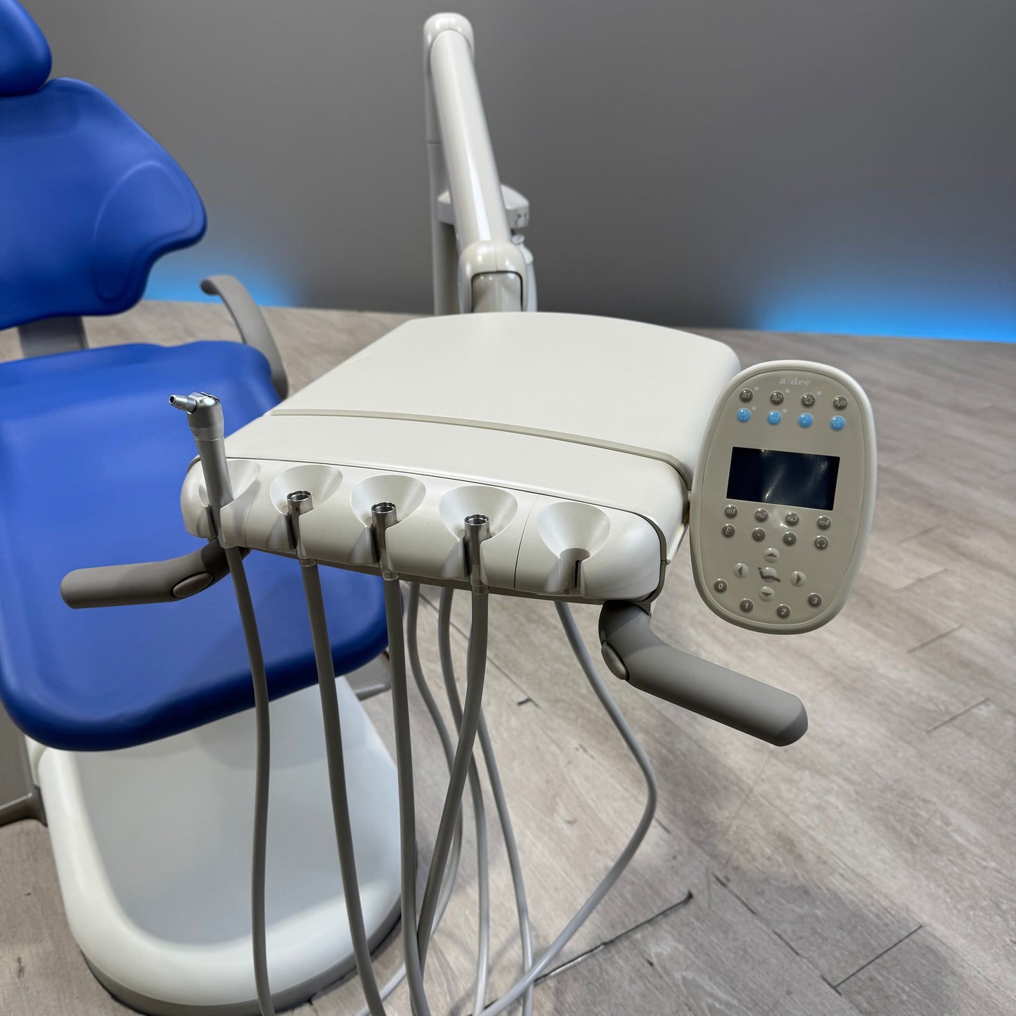 A‑dec 511R/532R Dental Chair Package