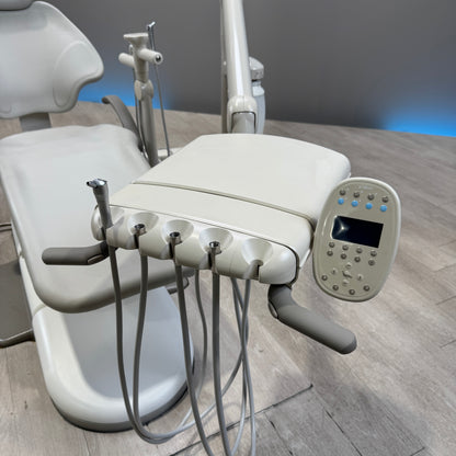 A‑dec 511R/532R Dental Chair Package