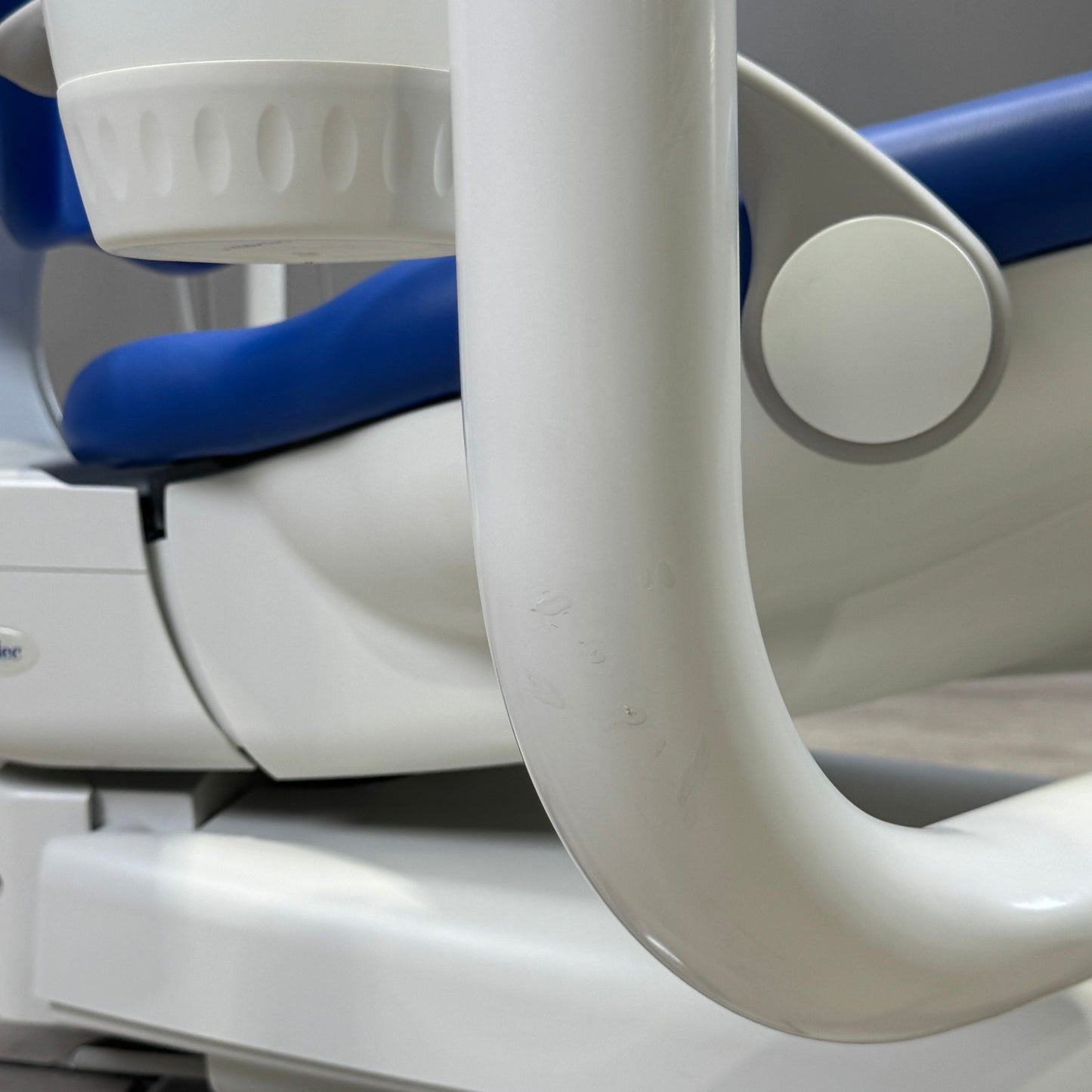 A‑dec 511R/532R Dental Chair Package