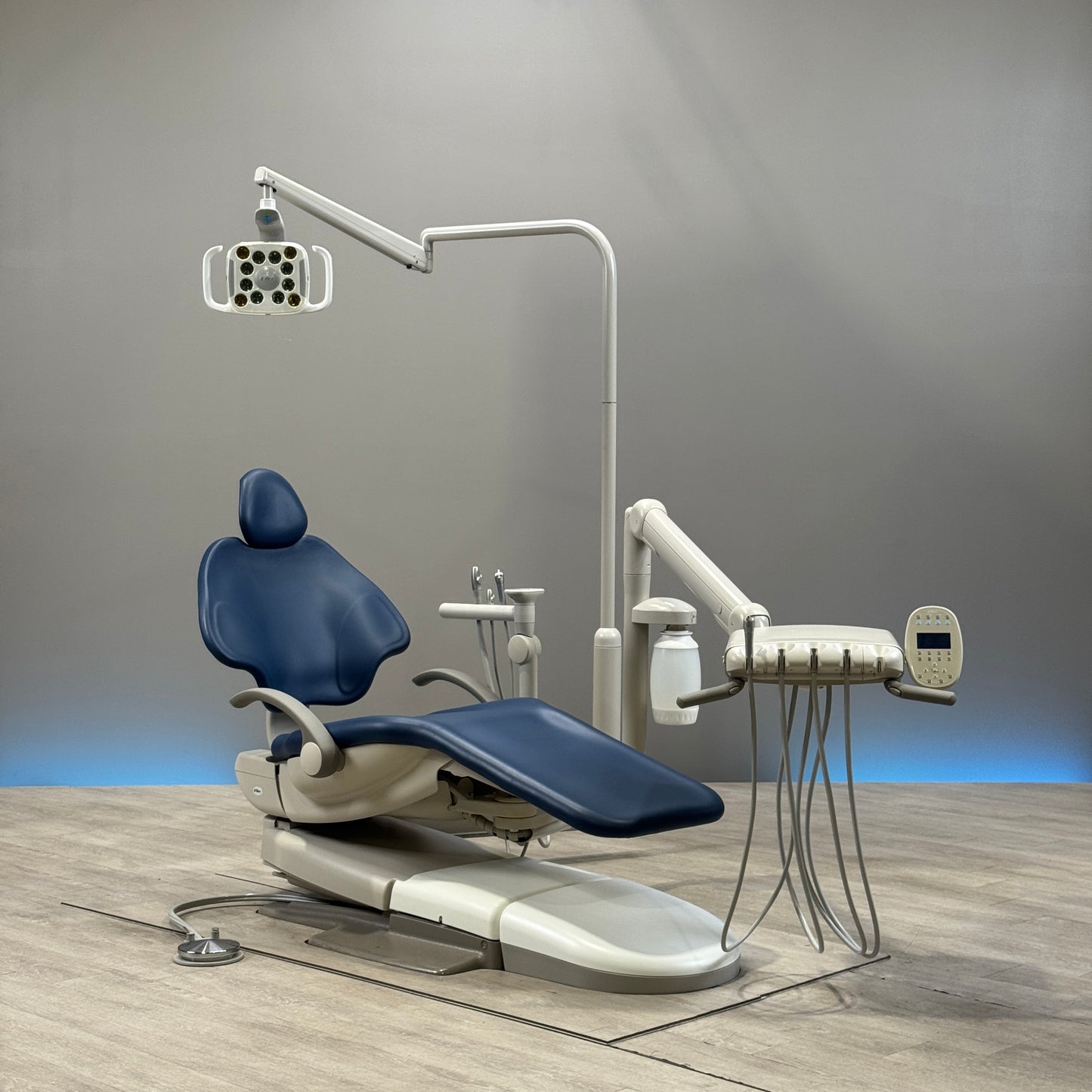 A‑dec 511R/532R Dental Chair Package