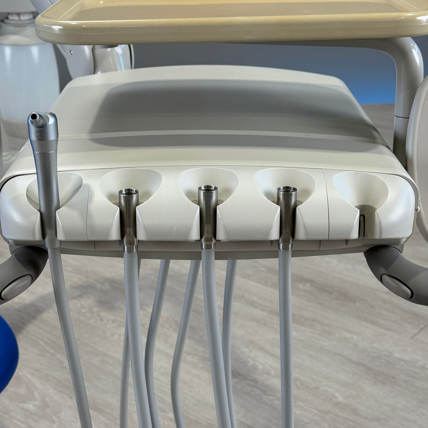 A-dec 511R/532R Dental Chair Package