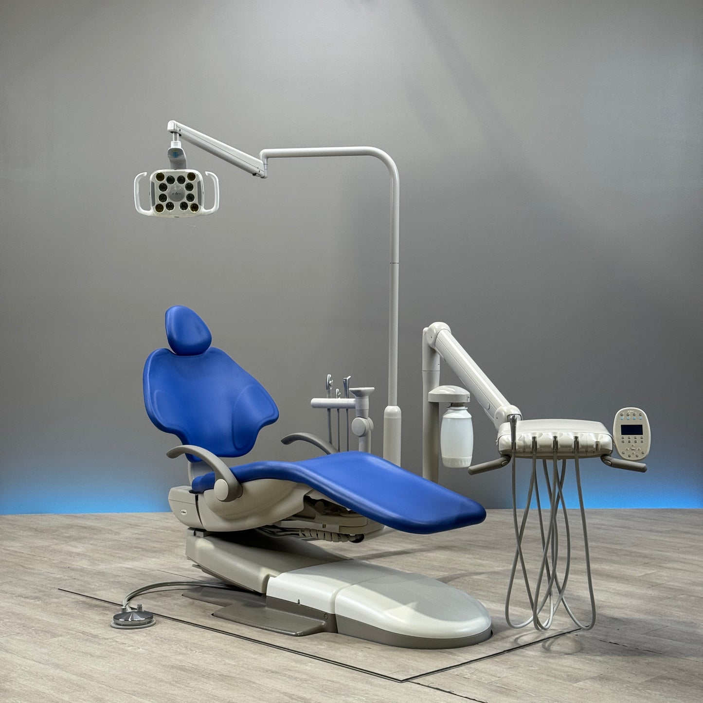 A‑dec 511R/532R Dental Chair Package