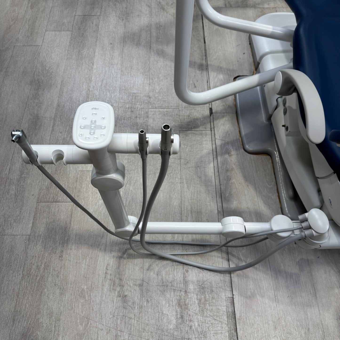 A‑dec 511R/332R Dental Chair Package