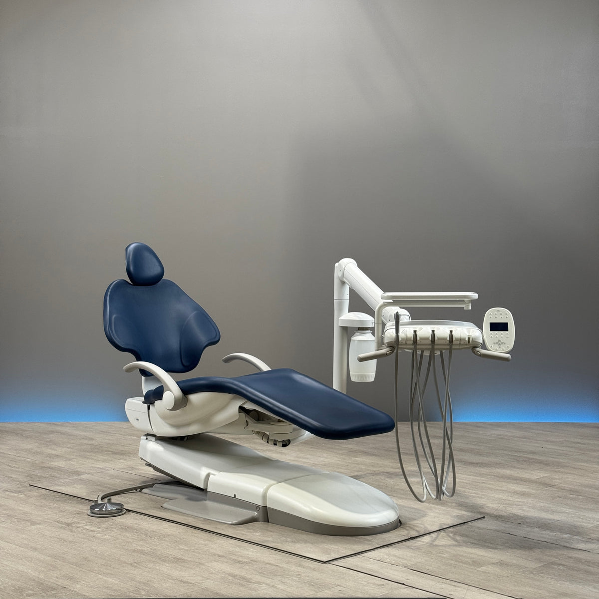 A‑dec 511R/532R Dental Chair Package