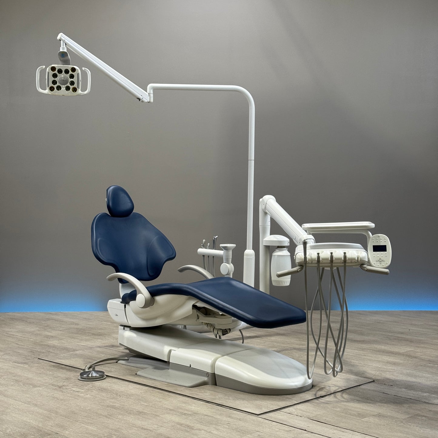A‑dec 511R/532R Dental Chair Package