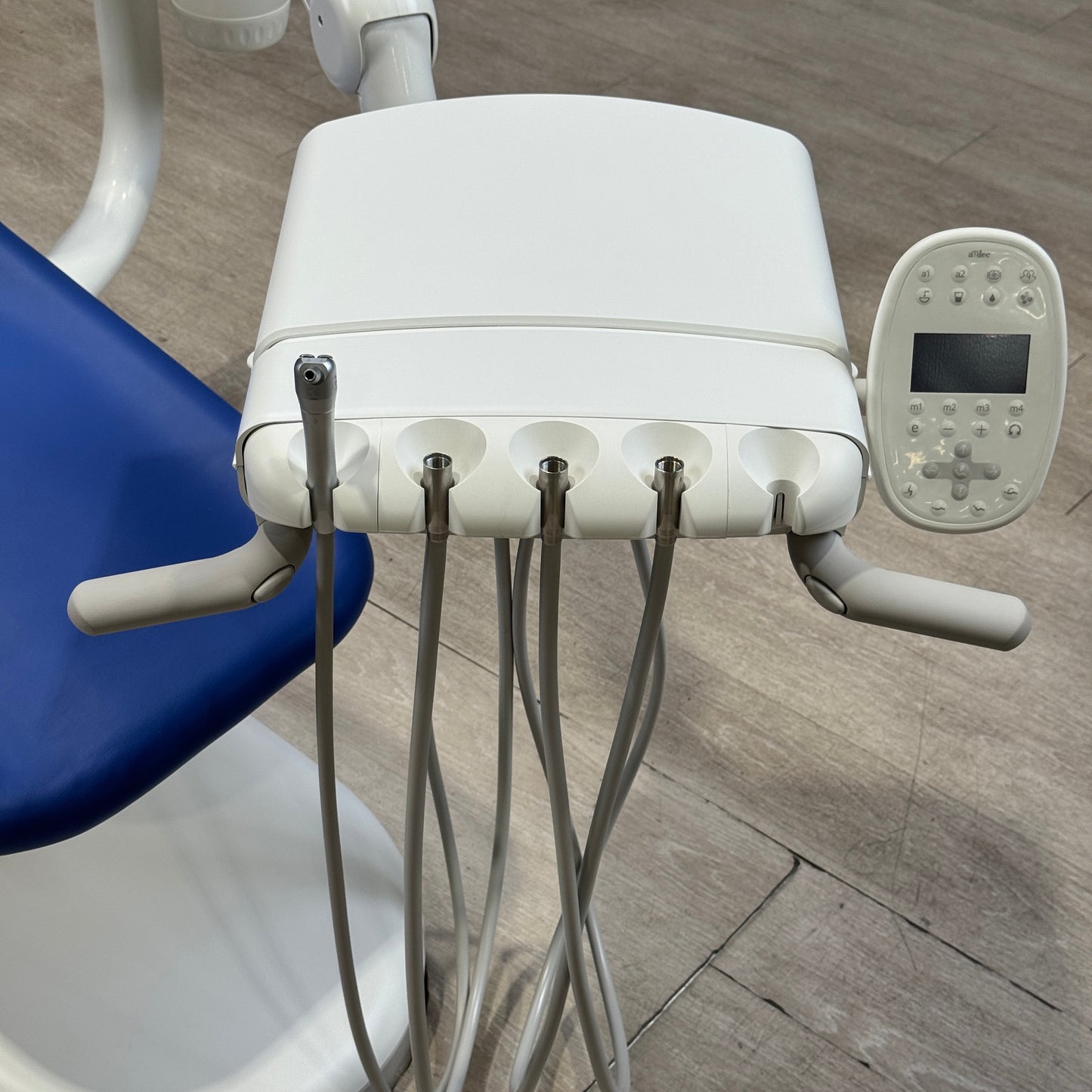 Ensemble chaise dentaire A‑dec 511R/532R