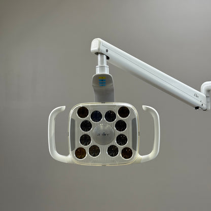 Ensemble chaise dentaire A‑dec 511R/332R