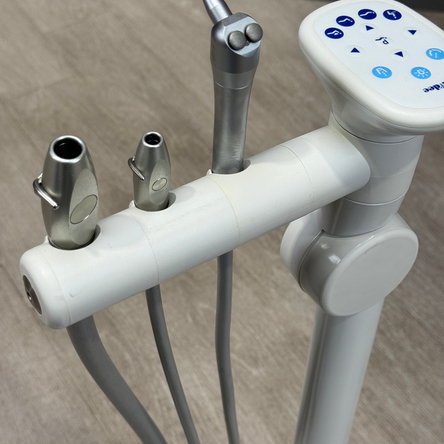 Ensemble chaise dentaire A‑dec 511R/532R