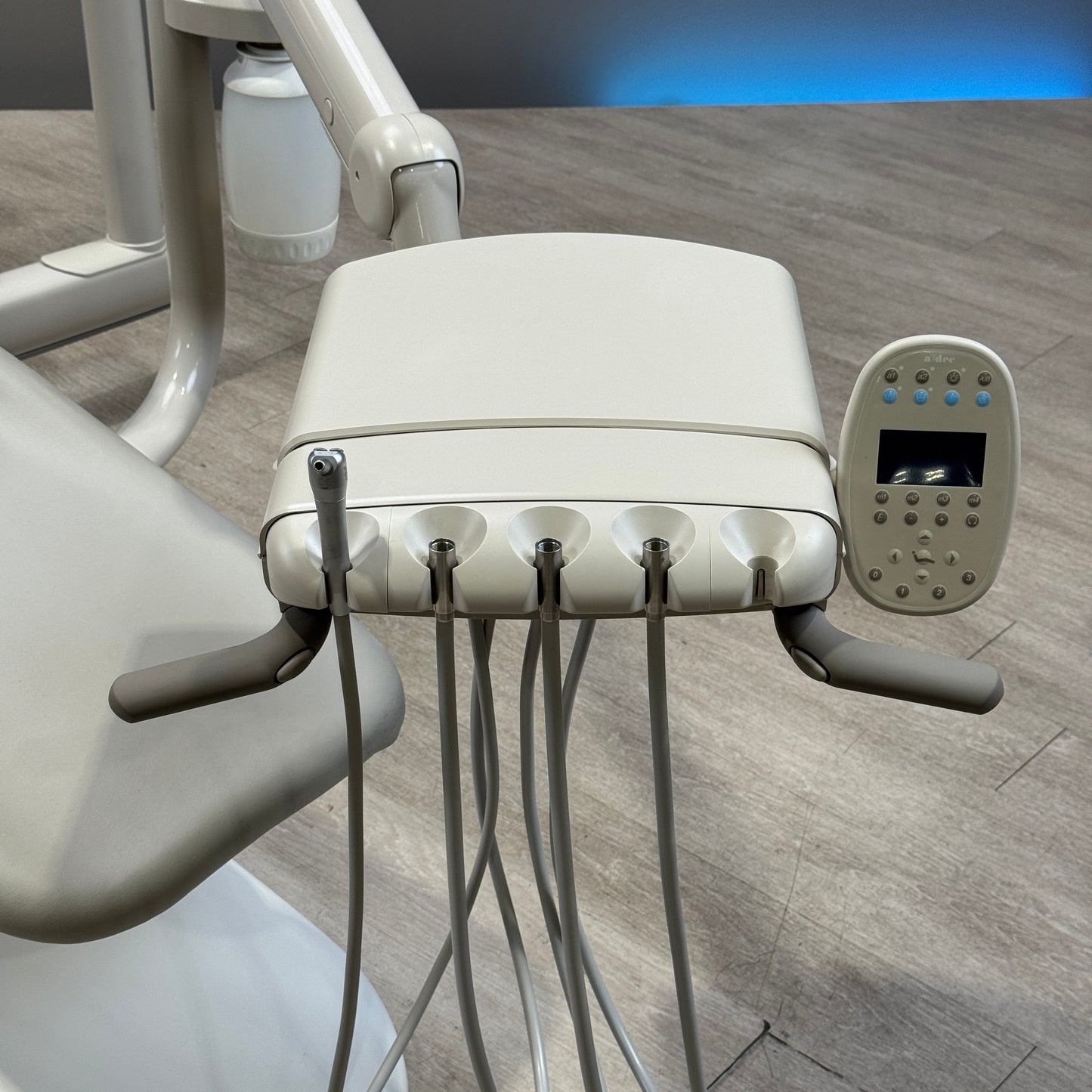 Ensemble chaise dentaire A‑dec 511R/532R