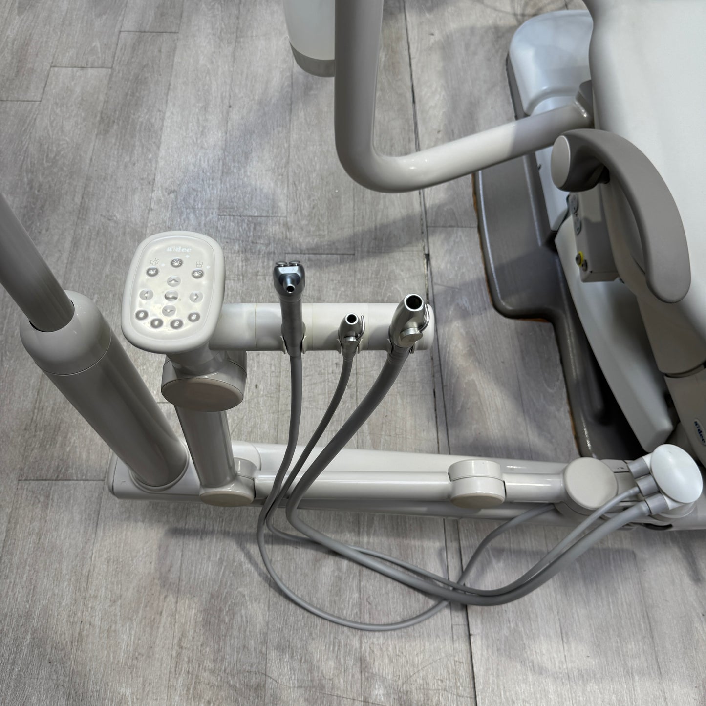 Ensemble chaise dentaire A‑dec 511R/532R