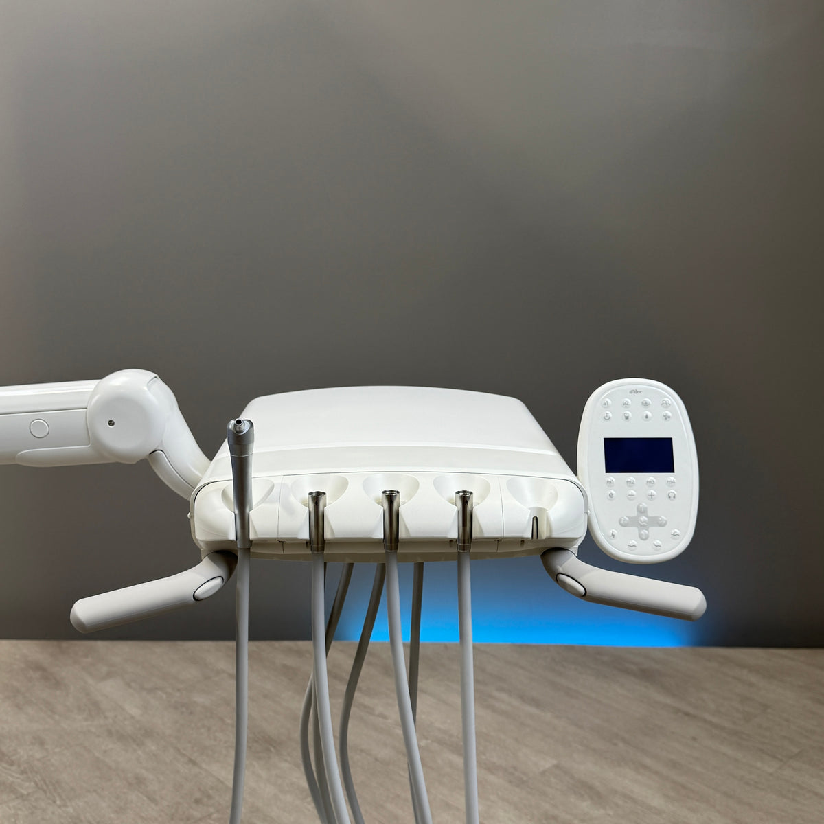 A‑dec 511R/532R Dental Chair Package