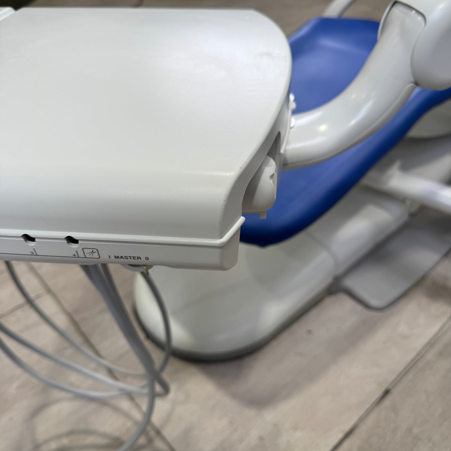 A‑dec 511R/532R Dental Chair Package