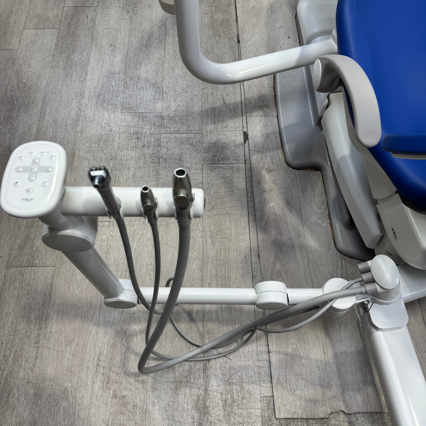 A‑dec 511R/532R Dental Chair Package