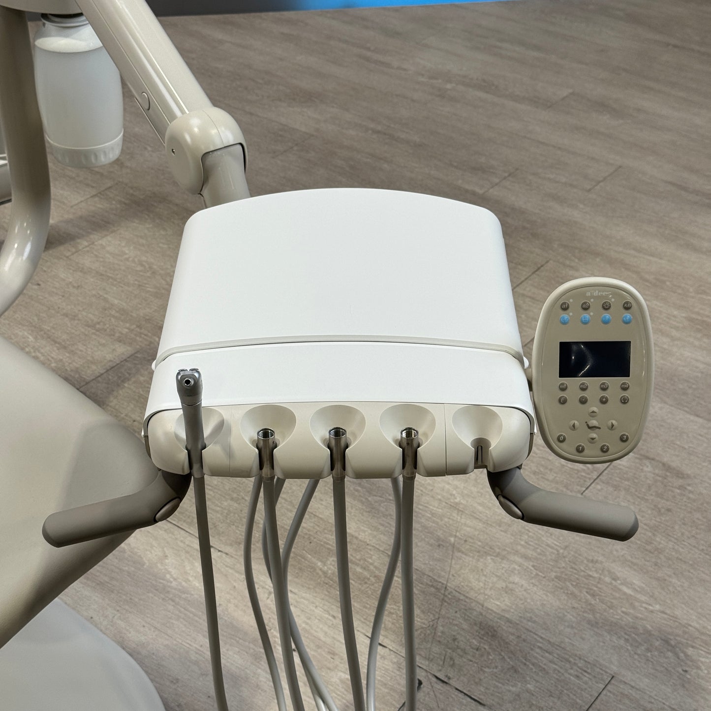 Ensemble chaise dentaire A‑dec 511R/532R