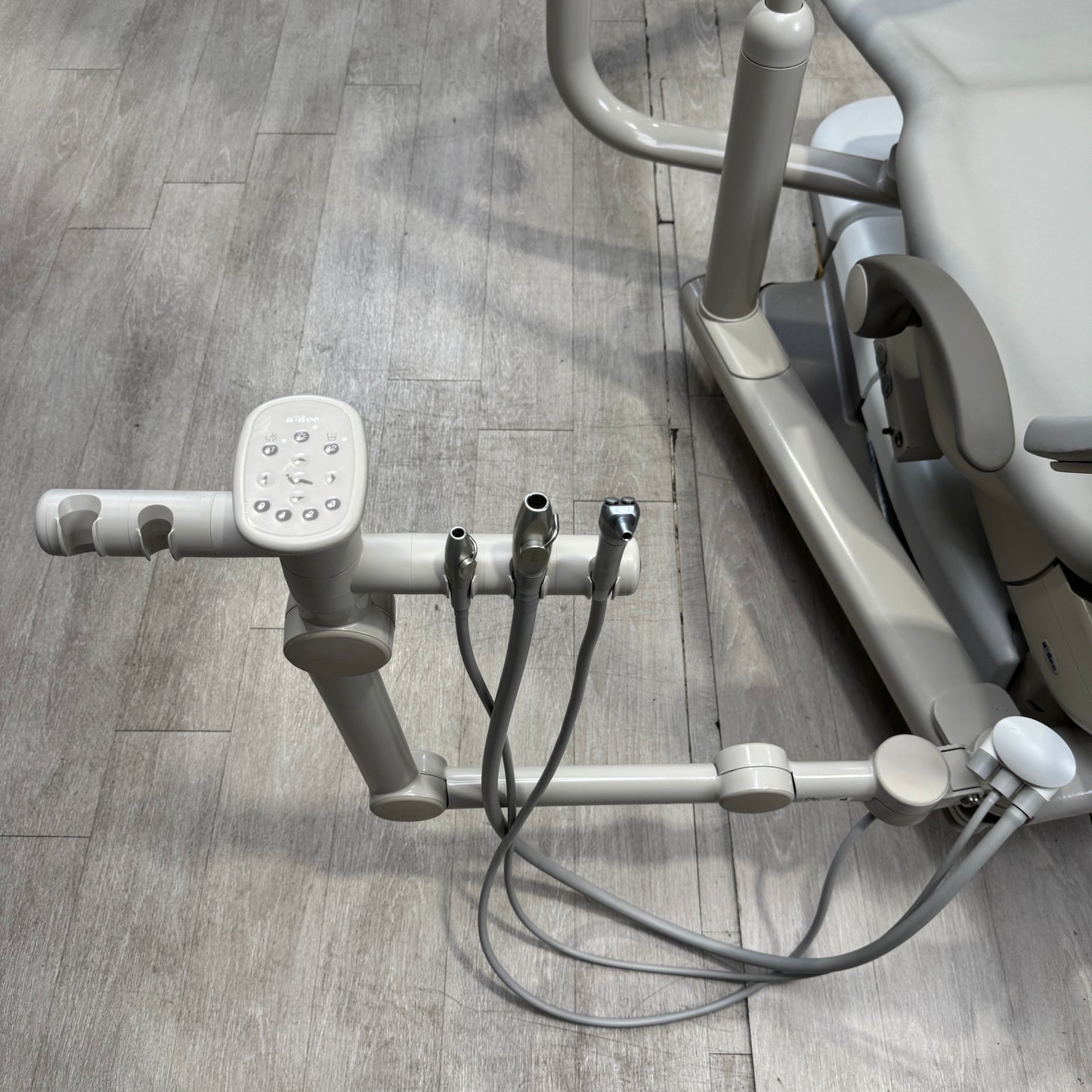 Ensemble chaise dentaire A‑dec 511R/532R