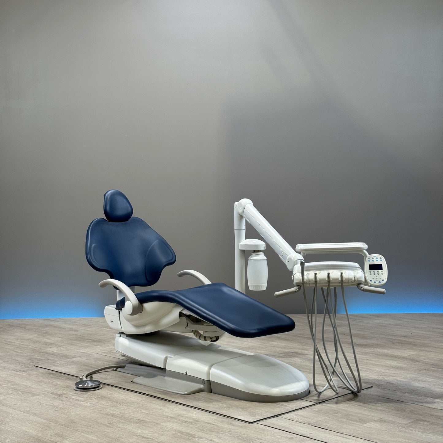 A‑dec 511R/532R Dental Chair Package