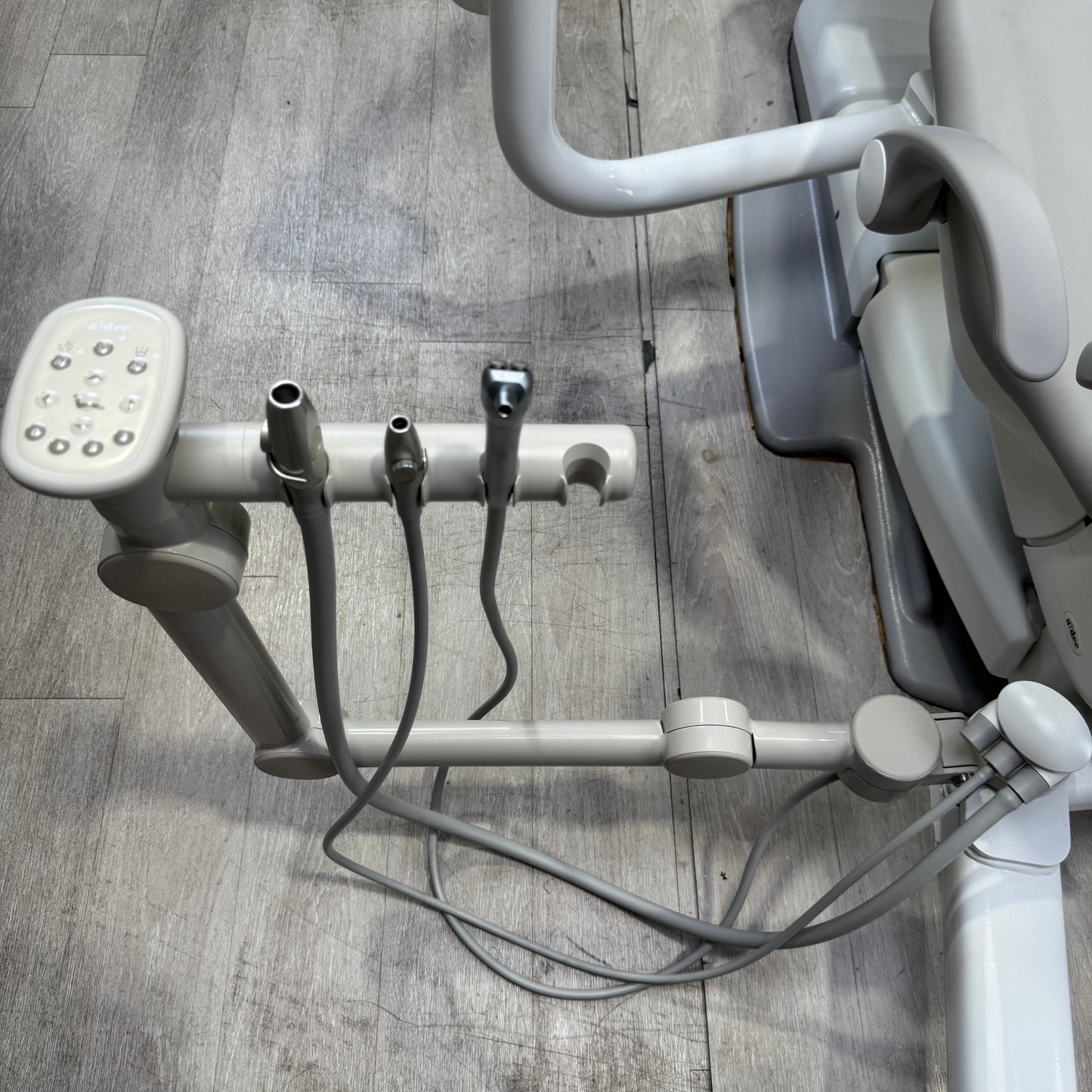 A‑dec 511R/532R Dental Chair Package