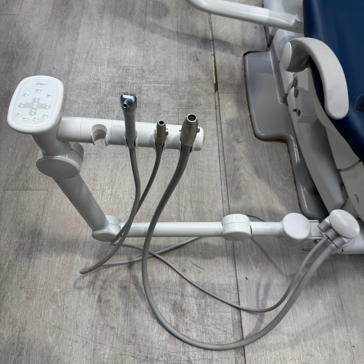 A‑dec 511R/532R Dental Chair Package