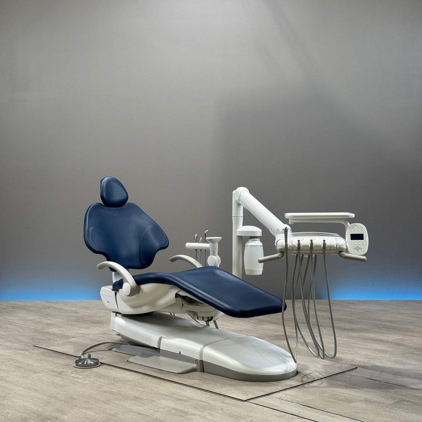 A‑dec 511R/532R Dental Chair Package