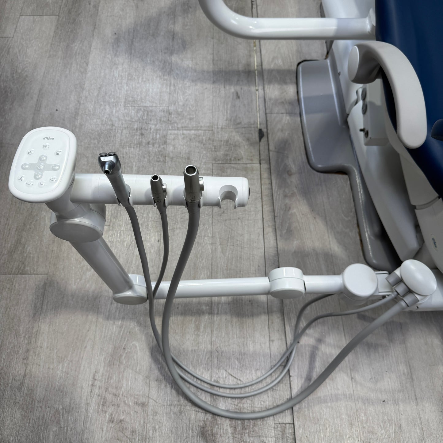 A‑dec 511R/532R Dental Chair Package