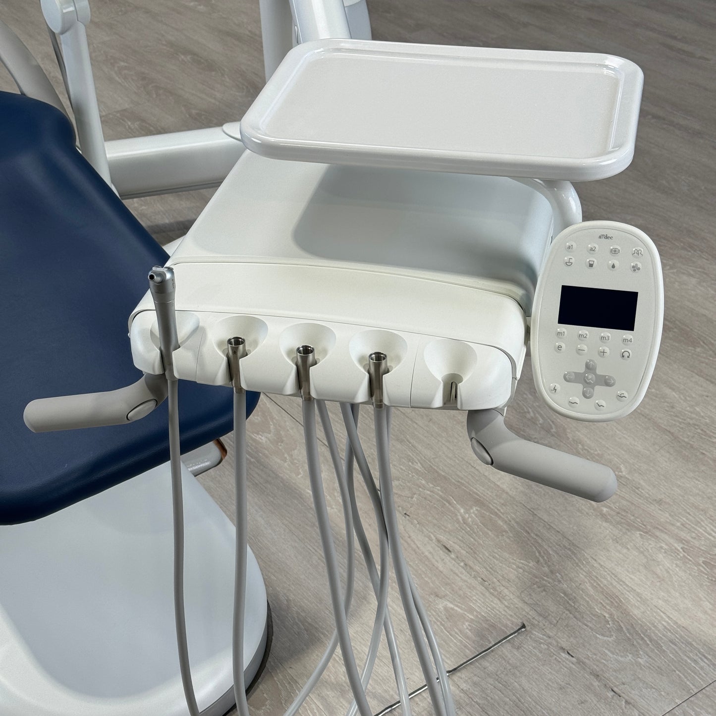 A‑dec 511R/532R Dental Chair Package