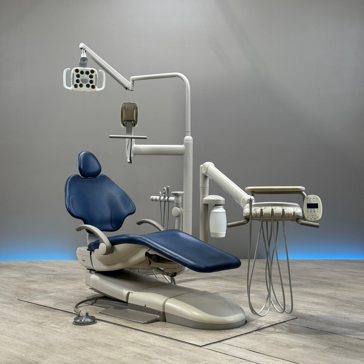 A‑dec 511R/532R Dental Chair Package