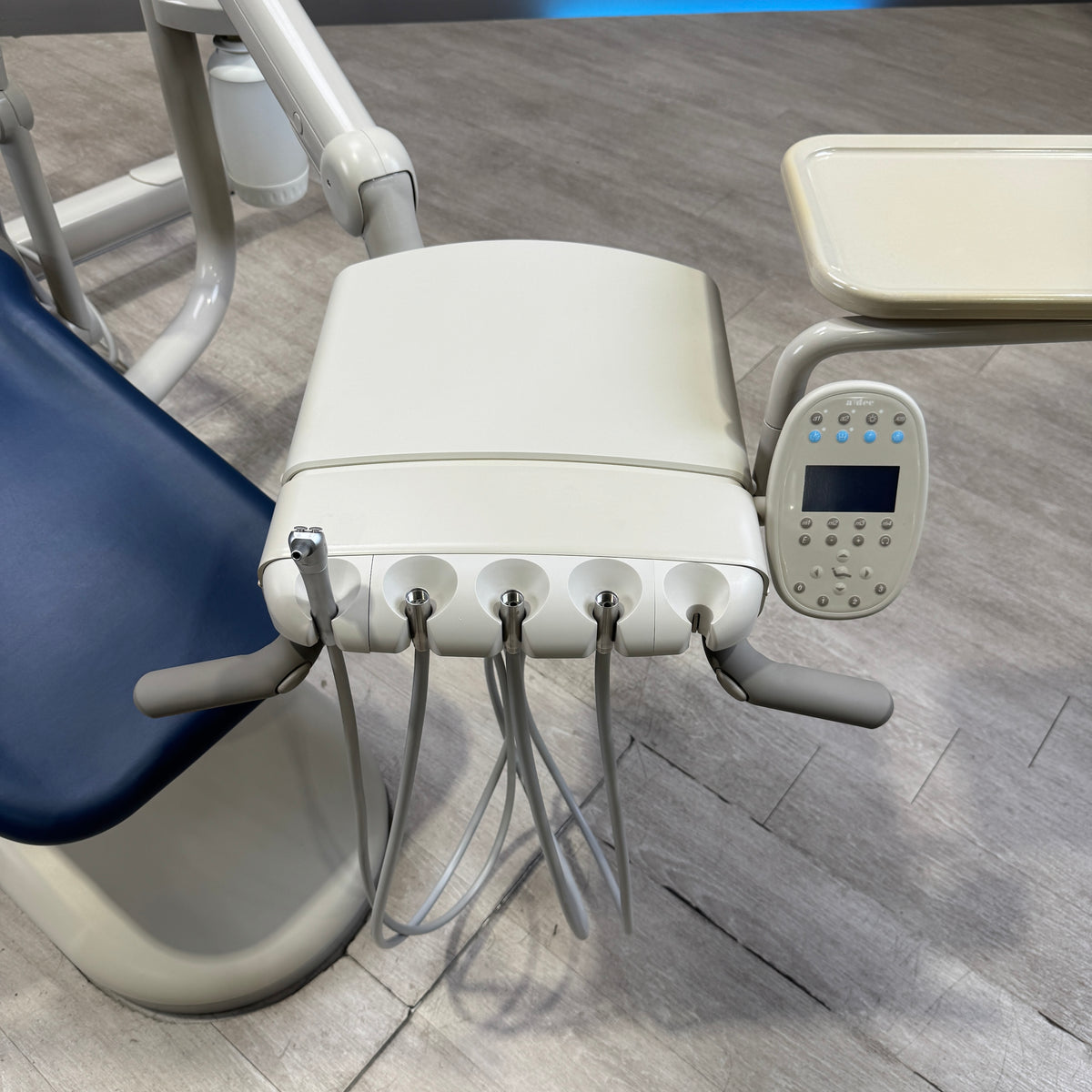 A‑dec 511R/532R Dental Chair Package