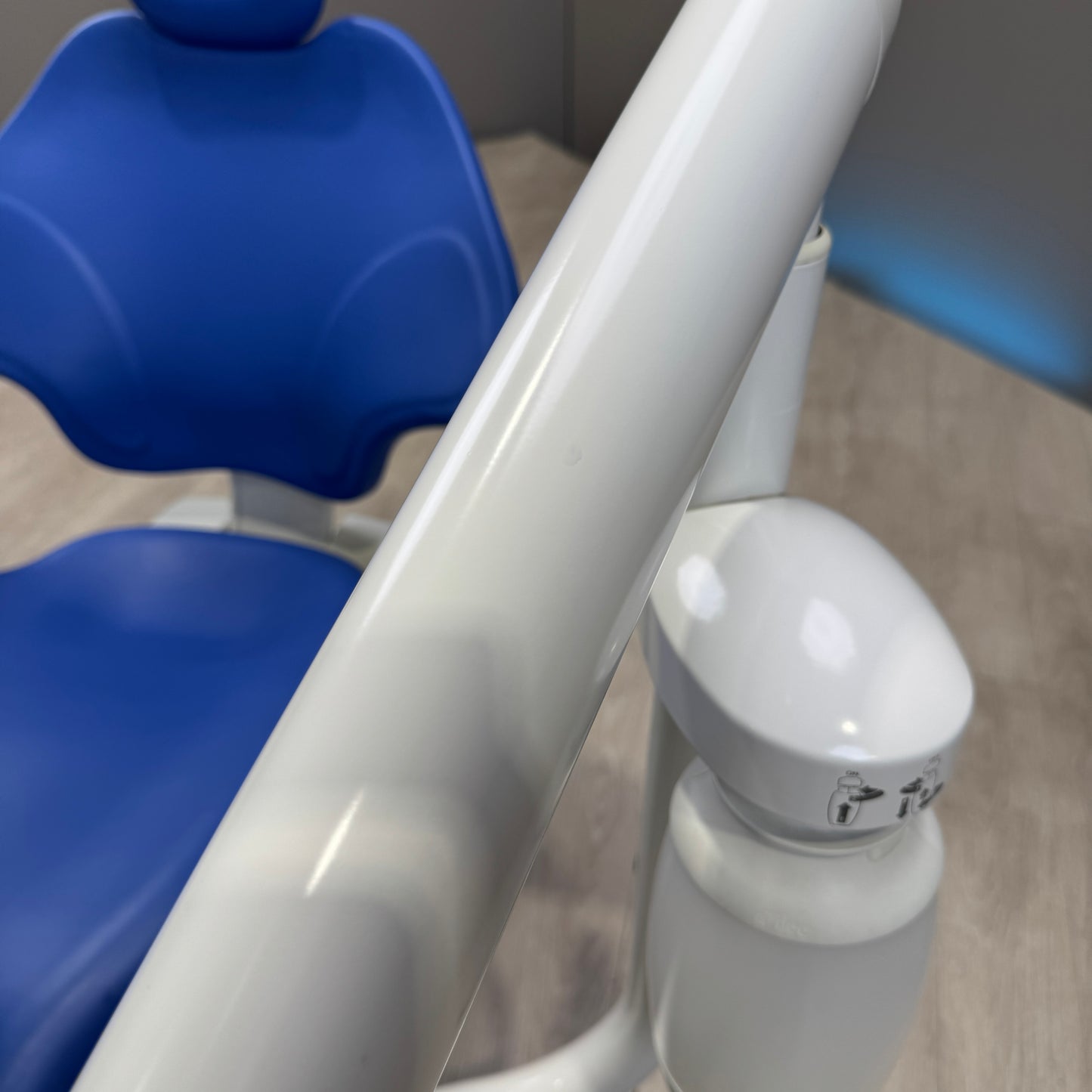 A‑dec 511R/332R Dental Chair Package