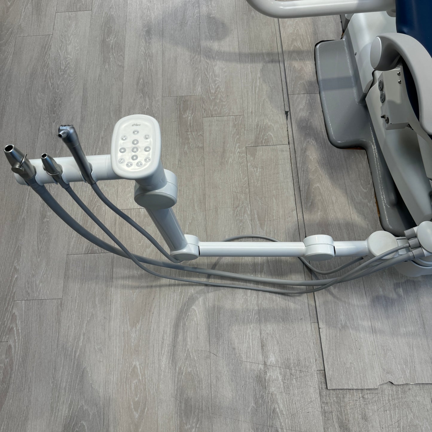 A‑dec 511R/332R Dental Chair Package