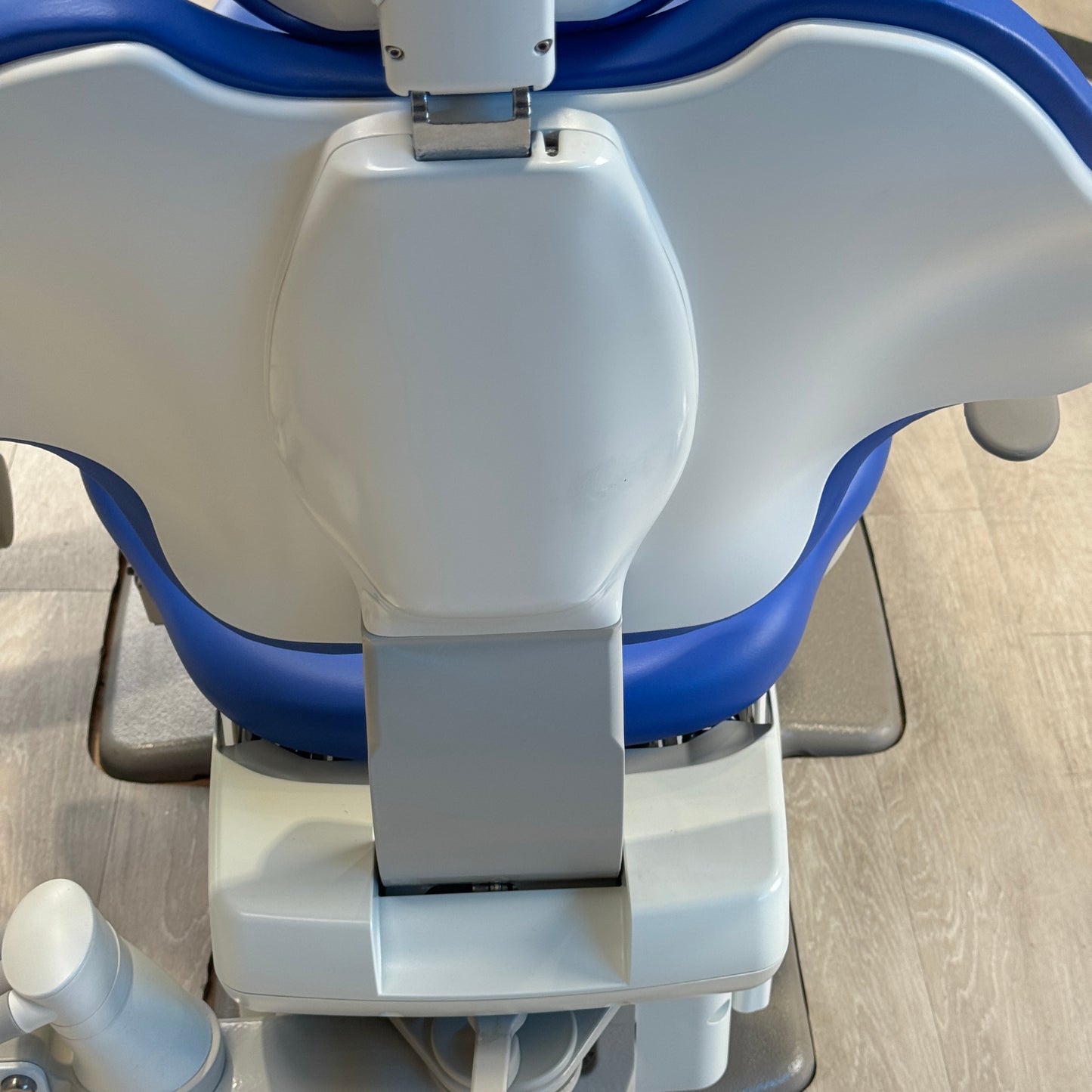 A‑dec 511R/532R Dental Chair Package