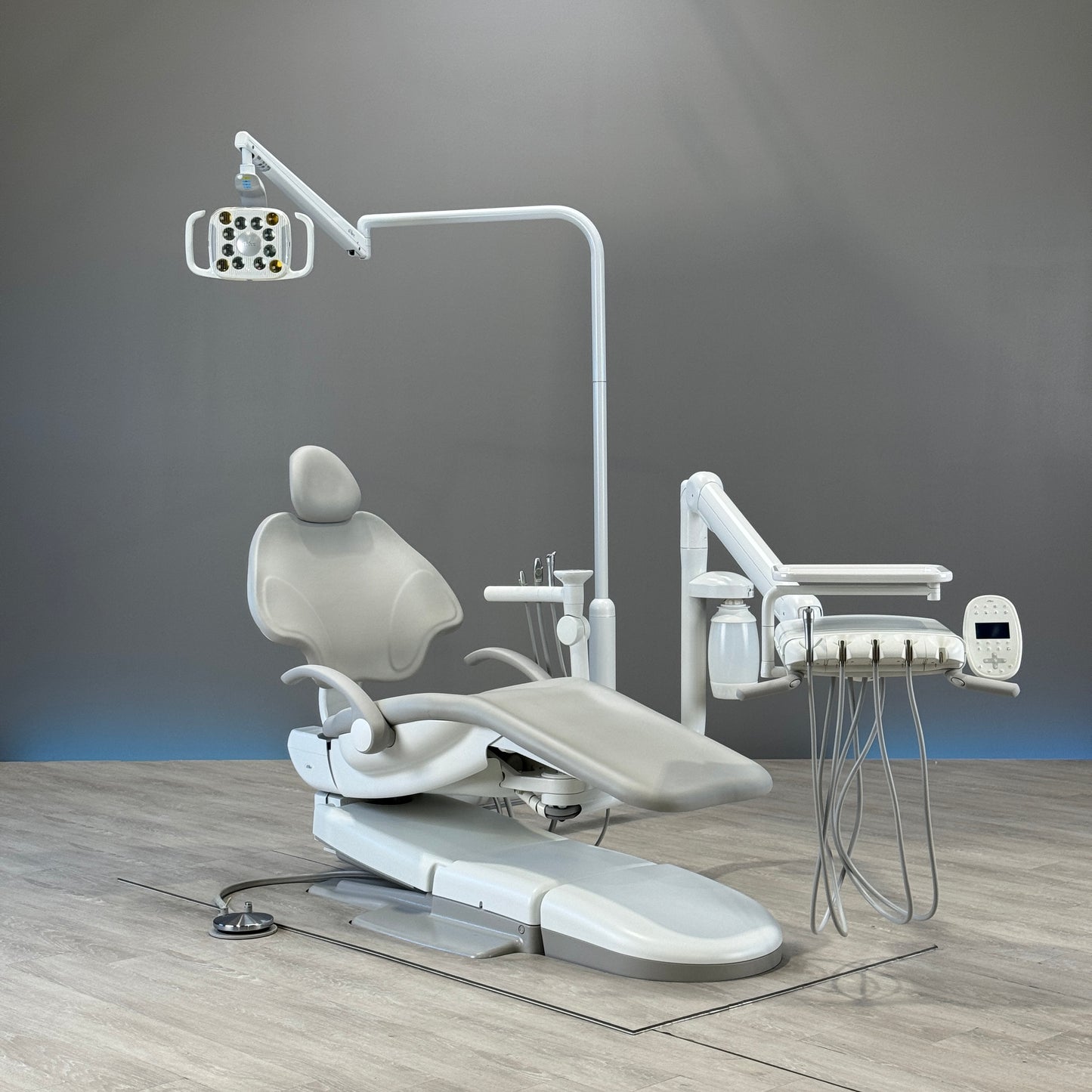 A‑dec 511R/532R Dental Chair Package