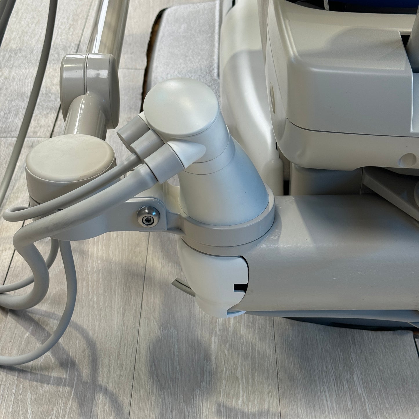 A‑dec 511R/532R Dental Chair Package