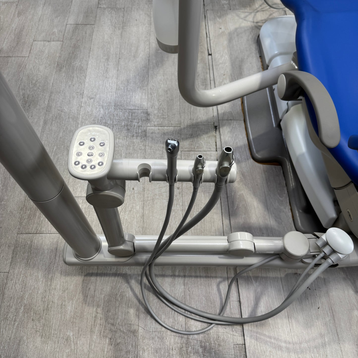 Ensemble chaise dentaire A‑dec 511R/532R