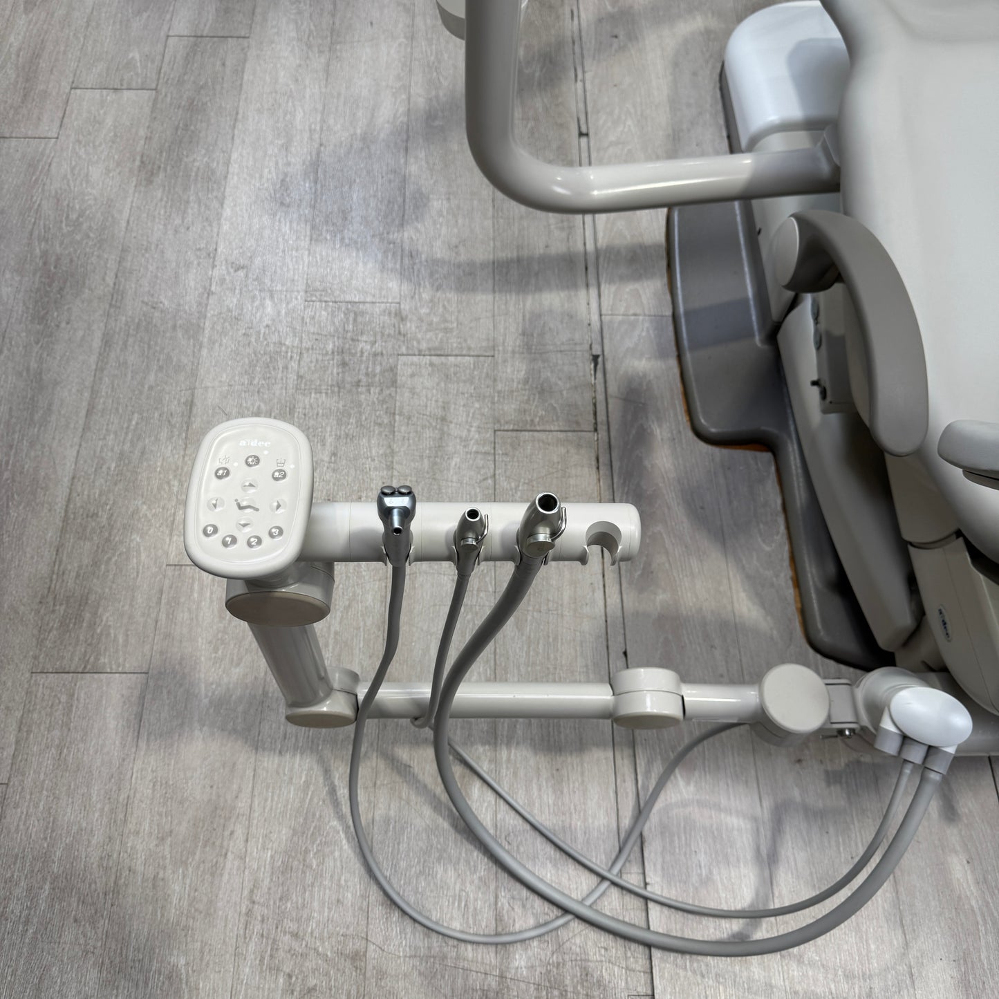 Ensemble chaise dentaire A‑dec 511R/532R