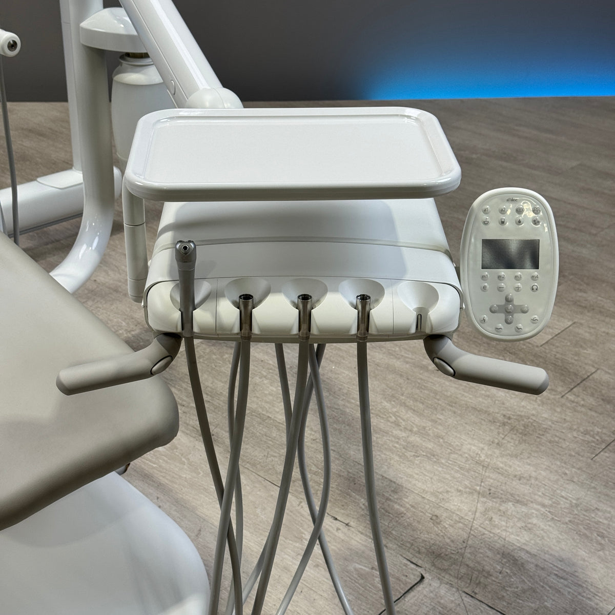 A‑dec 511R/532R Dental Chair Package